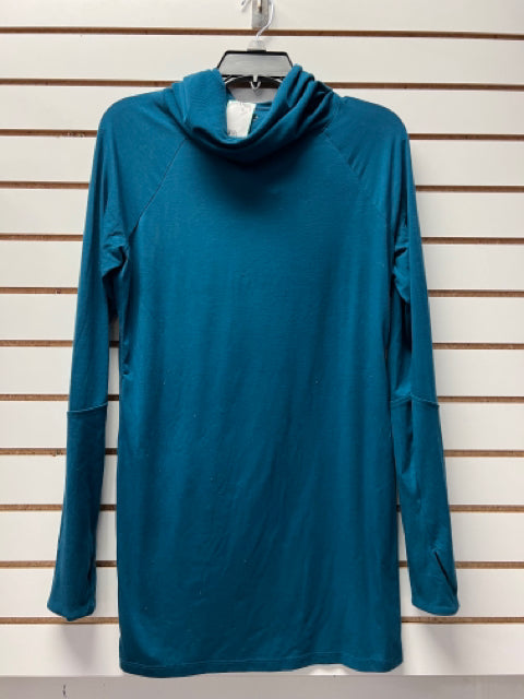 Size Med Athleta tunic