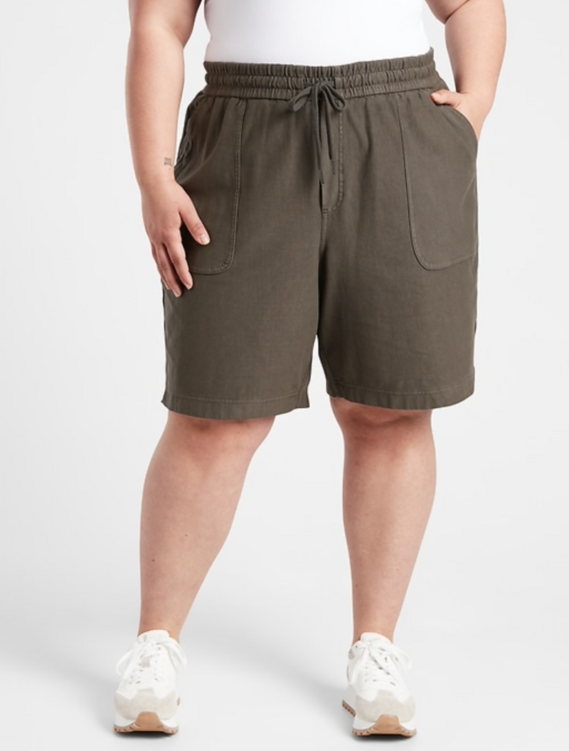 Athleta Cypress Green Elastic Waist Stretchy Farallon Bermuda
