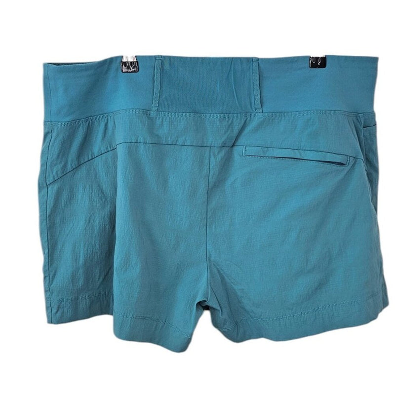 Athleta Trekkie North Short