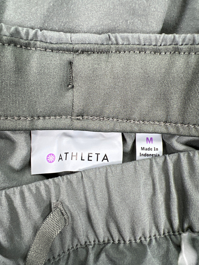 Athleta Women’s Green Beachside Drawstring Athletic Shorts - M
